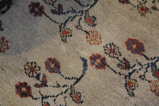 A Zeigler carpet, 13ft 9in. x 10ft 9in.